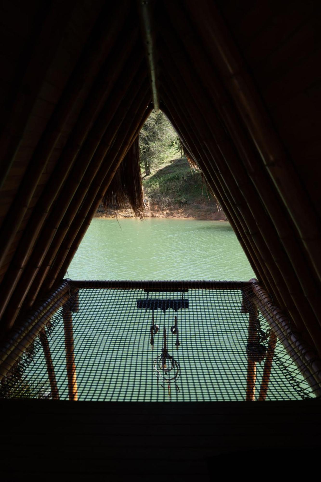 Ibuku Hotel Guatape - Chalets المظهر الخارجي الصورة