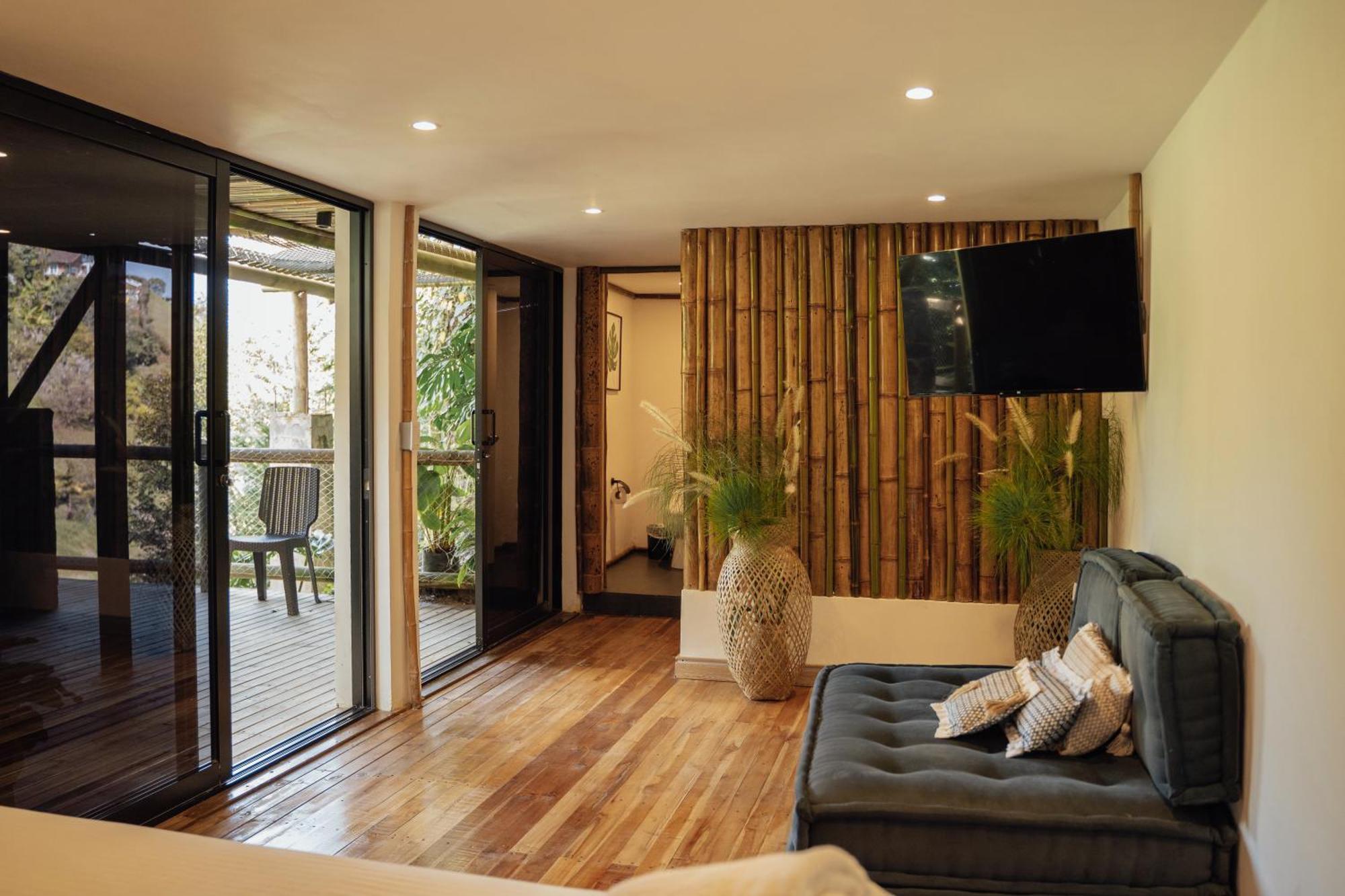 Ibuku Hotel Guatape - Chalets الغرفة الصورة